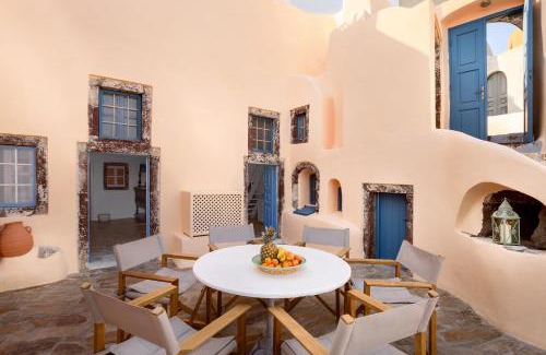 Oia Casa | Iviscos Traditional House