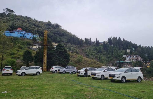 Mussoorie Cabaña | Ivory Estate Kyarkuli