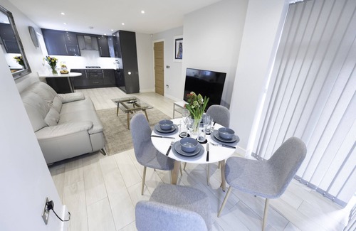 Reading Apartamento | Ivory Lodge