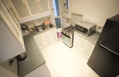 Qasr an-Nil Apartamento | Ivory Petal Bliss 2BR Apt