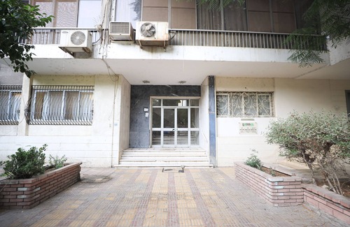 Qasr an-Nil Apartamento | Ivory Petal Bliss 2BR Apt