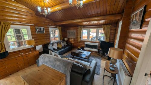 Bronaber Casa | IVY Cabin