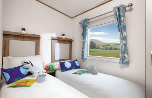 Wooler Casa | Ivy Caravan 3 at Riverside Leisure Park