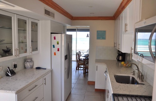 Gambier Casa | Ivy May's Beachhouse en Compass Point