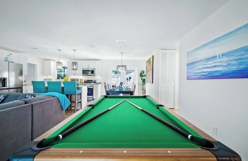 Melbourne Casa | Ixora16 Heated Pool, mins to beach, airport, USSSA, Cruise Port, 1h to Disney