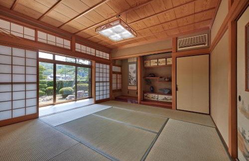 Yunohana Casa | IZA cominca 萬