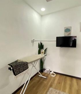 Kota Sarang Semut Casa | Izzara Homestay - Semi D