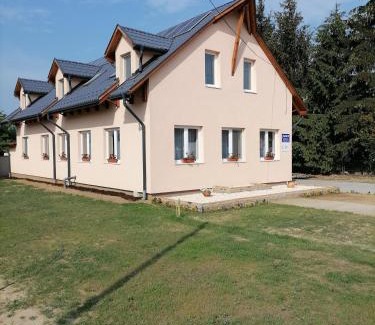Nyirlovo Casa | Jázmin Vendégház
