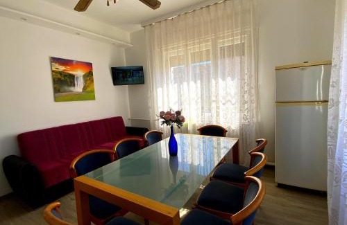 Szeged Apartamento | Júlia Apartmanház