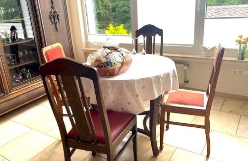 Obere Kyll Apartamento | Jünkerath Romantic Garden Stay