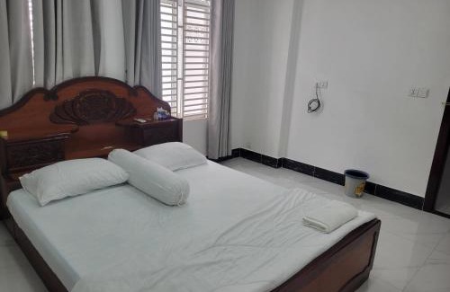 Mean Chey Casa | J Guesthouse and Restaurant