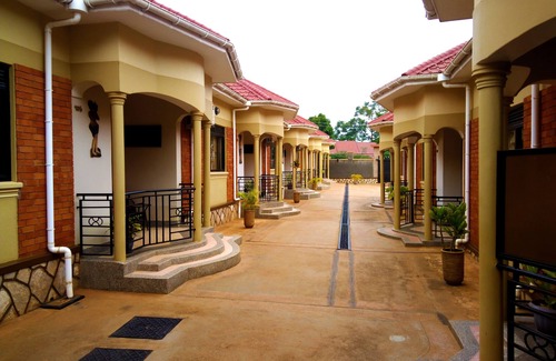 Entebbe Apartamento | J&J Hotel Apartments