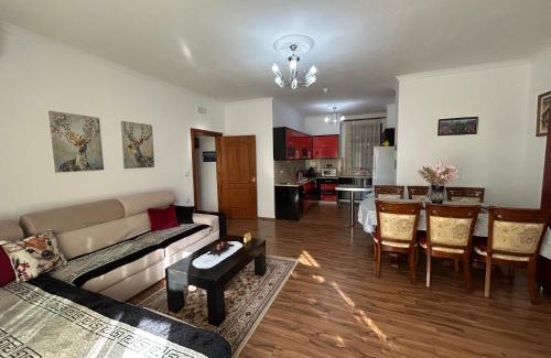 Shkoder Apartamento | J & Nilson's Apartment In Shkodra Center