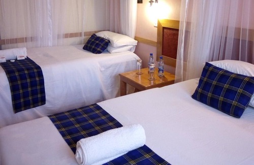 Entebbe Casa | J Residence Motel Entebbe