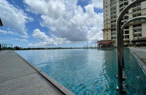 Kuching Apartamento | J&SM Riverine resort homestay