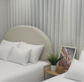Seogyo-dong Apartamento | J-STAY Hongdae, 5 minutes walk from Hongdae Entrance Station, 2-room, free luggage storage, remodeled, Art Seoul, washer & dryer