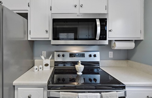 Enterprise Casa | J&Y Family 3BR/2.5BA / LuxuryTownhouse