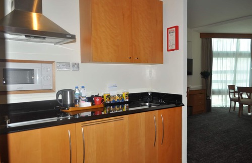 Deira Apartamento | J5 Hotels - Port Saeed