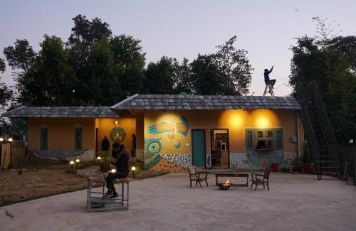 Palampur Casa | Jaadooghar Madcap Mudhouse