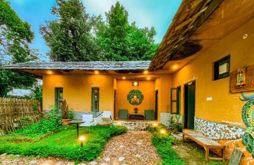 Palampur Casa | Jaadooghar Madcap Mudhouse