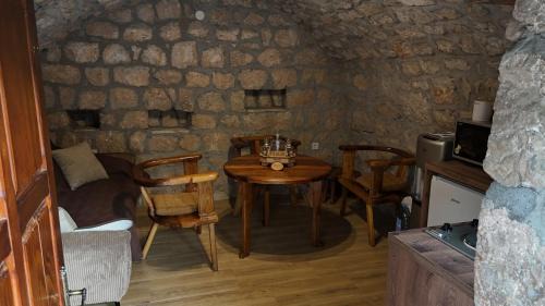 Karuc Apartamento | Jablan Stone House - Kamena Kuća Jablan