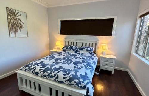 West Busselton Casa | Jacaranda Cottage
