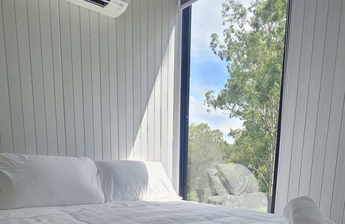 Samford Valley Casa | Jacaranda Mews Summar