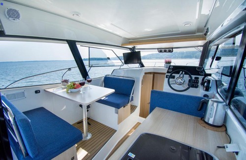 Wilkasy Alquiler De Eote | Jacht motorowy Balt Tytan 918 - 2 kabinowy plus SAUNA