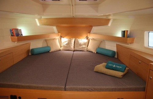 Wilkasy Alquiler De Eote | Jacht motorowy Platinum 989 FLYbridge – 115 KM