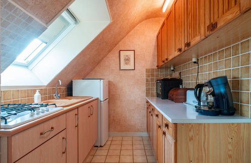 Plomeur Apartamento | Jacinthe - Appt dans une villa néo-bretonne