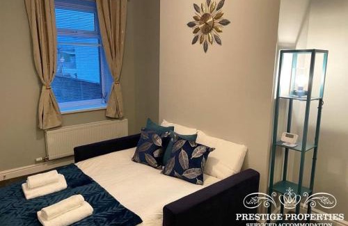 Seaton Apartamento | Jackson St by Prestige Properties SA