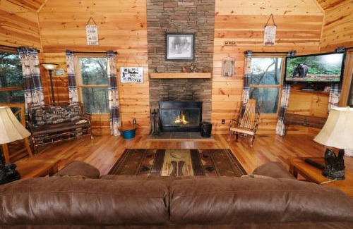 Gatlinburg - Pigeon Forge Villa | Jacksons Cabin