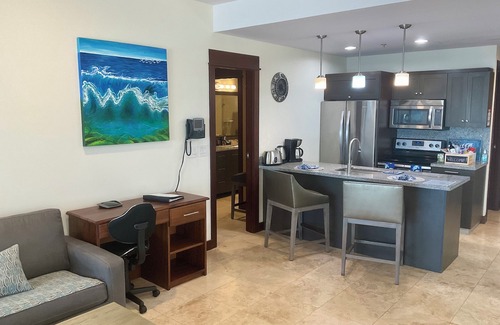 Barrio Los Faroles Condominio | Estudio de lujo frente al mar # 1119 en Croc's Resort Spa and Casino