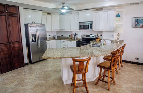 Barrio Los Faroles Condominio | Jaco Walkout Beachfront-90 min SJO-sleep 6