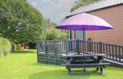 Church Stoke Cabaña | JACOB'S MEADOW POD 2, pet friendly, with a garden in Chirbury