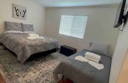 Tracy Casa | Jacuzzi 2 BEDS AND 2 BATHROOMS