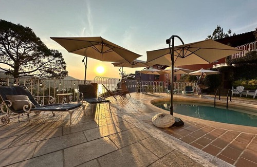 Valle de Bravo Cabina | Jacuzzi Cabin River View and Heated Pool 9