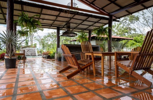 Penjamo Villa | Jacuzzi de agua termal y rancho grande para eventos