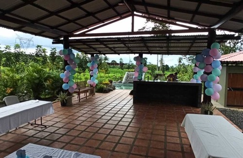 Penjamo Villa | Jacuzzi de agua termal y rancho grande para eventos