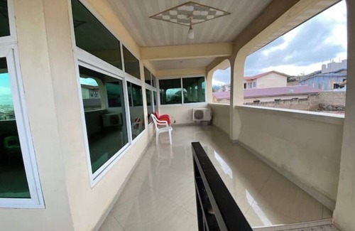 Mile 11 Casa | Jacuzzi Penthouse @ West Hills