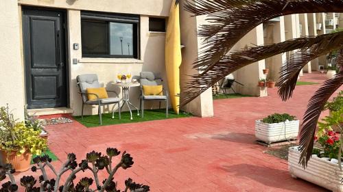 Nahariya Apartamento | Jacuzzi, Pool & Sunset by the Sea