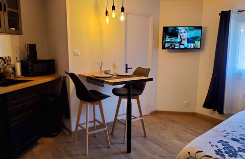 Flaviac Casa | Jacuzzi Privatif Dans Maison de Village au Calme