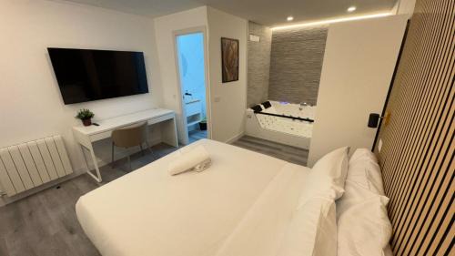 Numancia Hotel | JACUZZI ROOMS Atocha