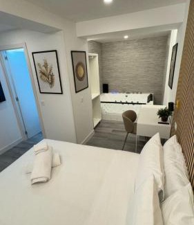 Numancia Hotel | JACUZZI ROOMS Atocha