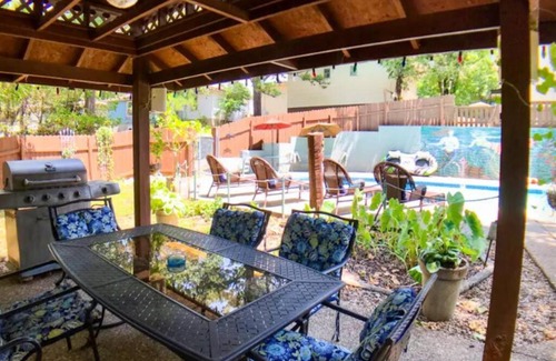 Eureka Springs Historic District Apartamento | Jacuzzi Suite 204 - Tradewinds