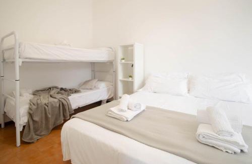 Lido di Fermo Villa | JACUZZl 13 posti letto Wifi AC Parking Beach
