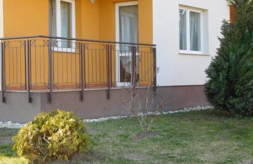 Hegyko Apartamento | Jade Apartment