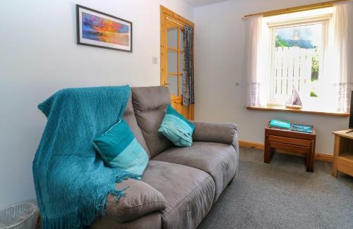 Macduff Casa | Jade Cottage