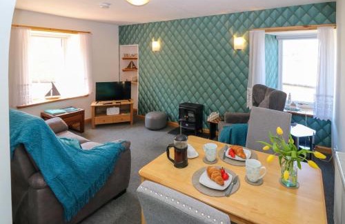 Macduff Casa | Jade Cottage