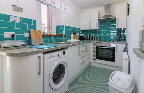 Macduff Cabaña | JADE COTTAGE, pet friendly, character holiday cottage in Macduff